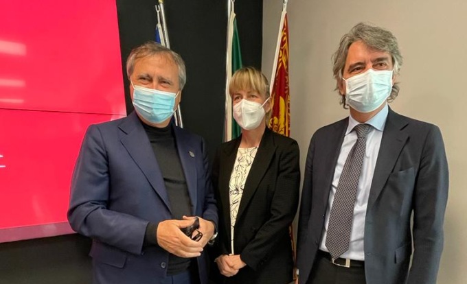 Un unico biglietto per salire sui mezzi pubblici di Verona e Venezia, Sboarina: “Guardiamo al futuro”