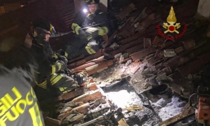 A fuoco un'abitazione in centro a Verona: scongiurato il peggio solo grazie all'intervento tempestivo dei Vigili del fuoco