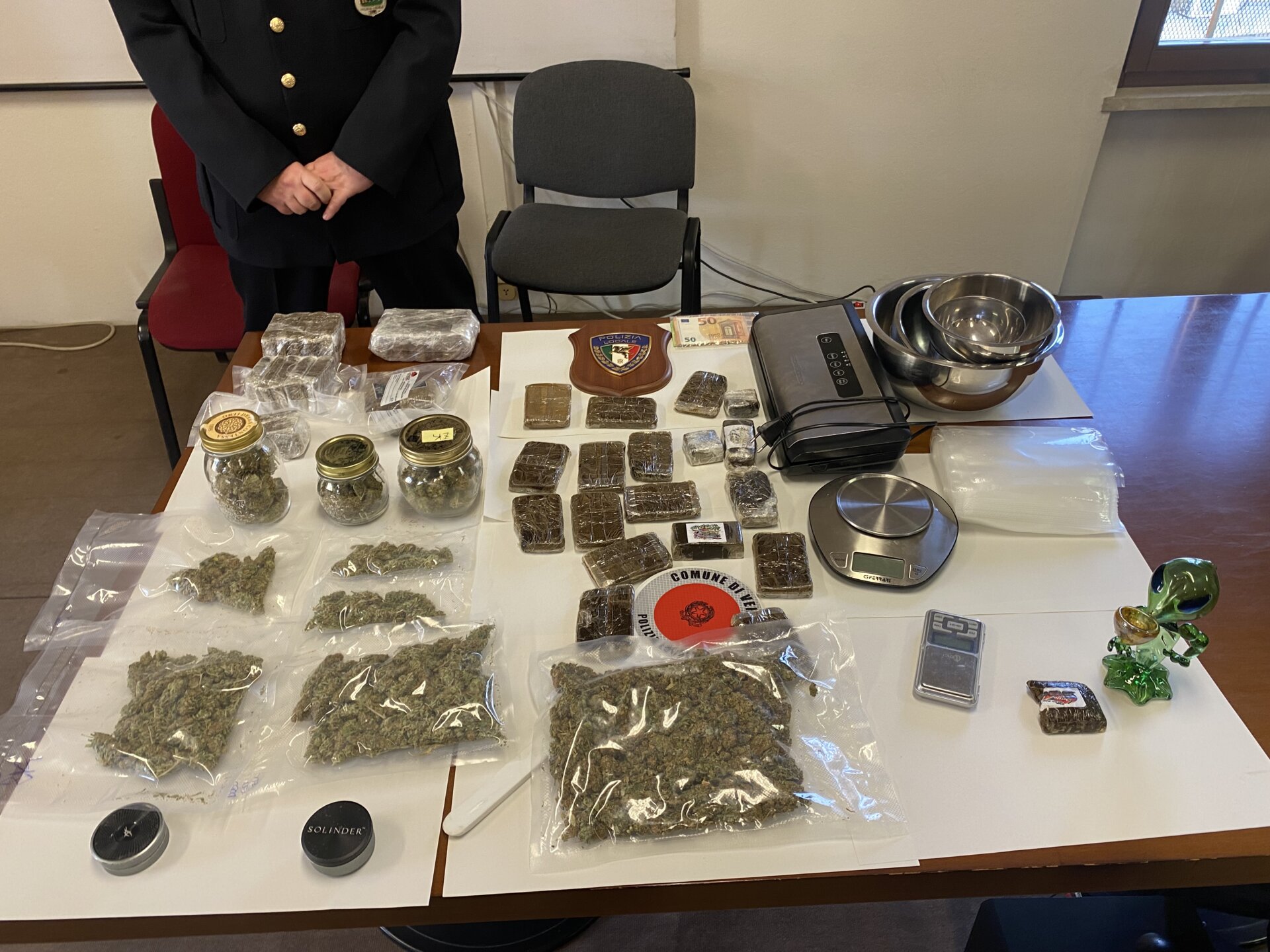 Sequestro record a Verona, tre giovani trovato con 4mila dosi di droga