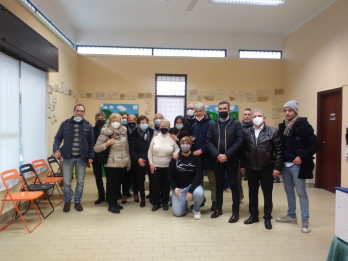 Nuova aula studio nello spazio ABC delle Golosine: cittadini mettono a nuovo una sala per i ragazzi