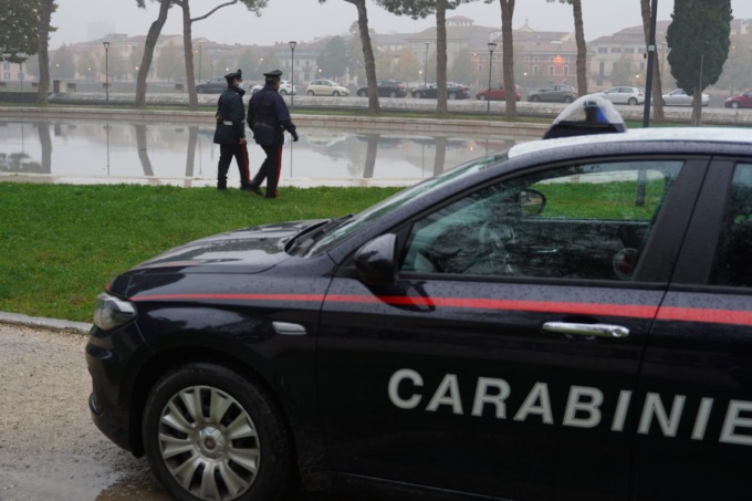 Arrestato il “foratore seriale” di pneumatici: era diventato l’incubo dei residenti nei quartieri di Verona