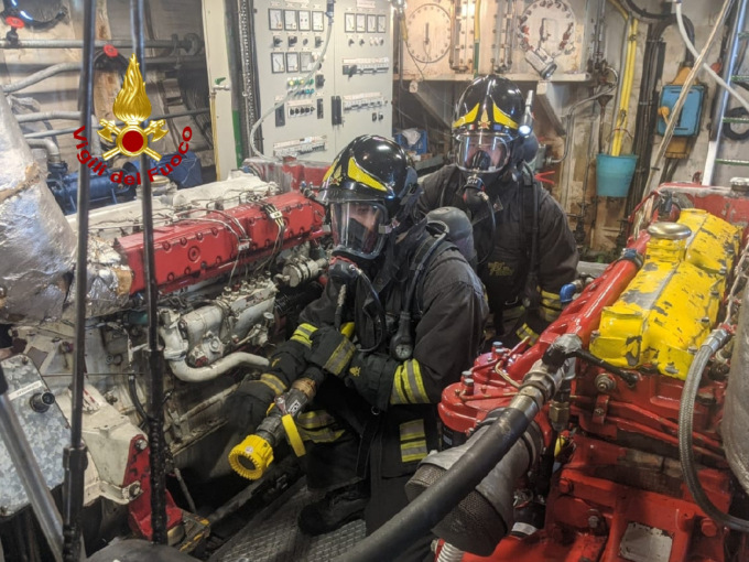 Principio d’incendio sul traghetto della Navigarda: scatta l’allarme ma è un’esercitazione