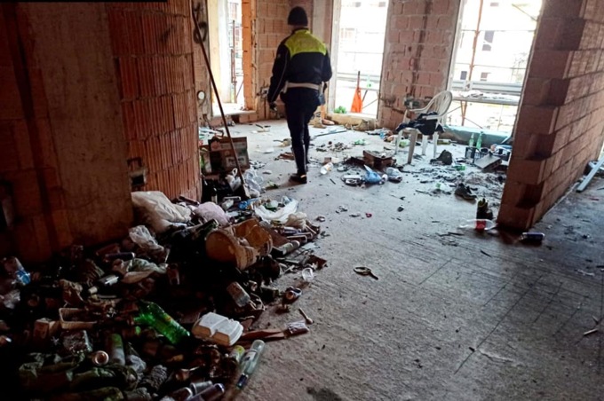 Sopralluogo all’interno del cantiere di Via Ormaneto: trovati diversi occupanti