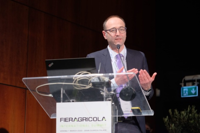 Fieragricola 2022, Caner al summit internazionale: “Ricerca e innovazione, slancio all’agricoltura veneta”