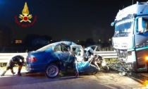 Tragedia a San Bonifacio: scontro frontale tra un'auto e un Tir morto un 34enne
