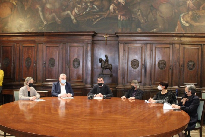 Volontari per la cura del verde: più di 100 uscite negli ultimi mesi insieme a Comune e Amia
