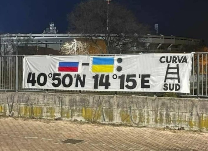 Striscione al Bentegodi con le coordinate di Napoli per i bombardamenti, Zaia: “E’ indegno”