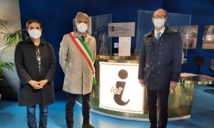 Inaugurato il nuovo ufficio Iat, Sboarina: “Verona, pronta ad accogliere i visitatori internazionali”