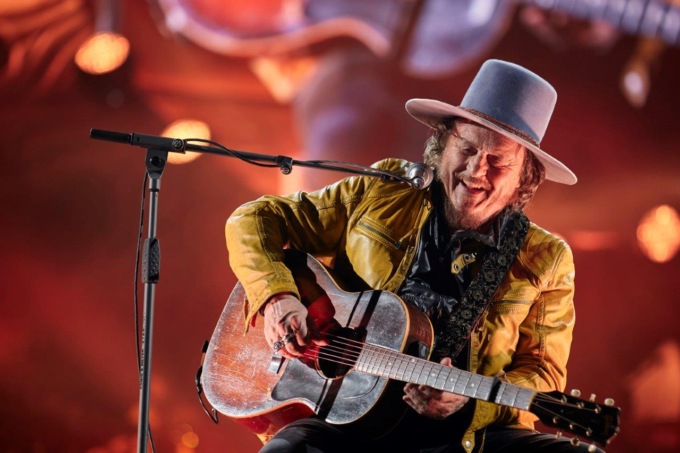 Zucchero, ieri il primo dei 14 concerti in un’Arena sold out: “Grazie per avermi aspettato”