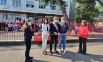 Verona, alle scuole Fainelli inaugurata una panchina rossa in memoria di Chiara Ugolini