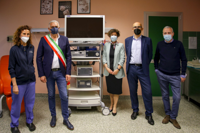 Grazie a una donazione l’Ulss 9 acquista una colonna laparoscopica per la Ginecologia di Legnago