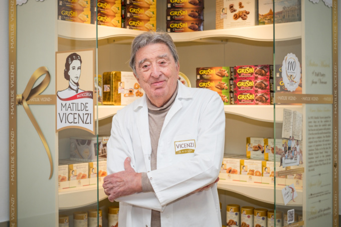 Giuseppe Vicenzi compie 90 anni e finanzia la teleriabilitazione per i malati di Alzheimer