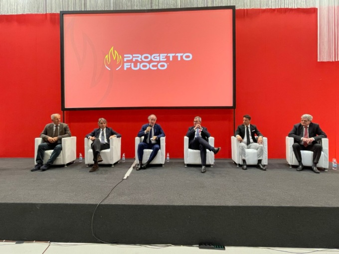 Inaugurato “Progetto fuoco” a Veronafiere, Zaia: “Qui si trova l’alternativa al caro bollette”