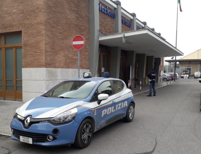 Era ricercato da una settimana: arrestato alla stazione ferroviaria di Verona Porta Vescovo