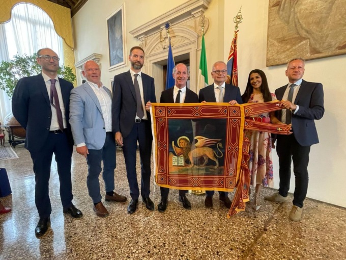 Turismo, siglato il protocollo tra Adac e Regione Veneto. Zaia: “Amici tedeschi, ben tornati a casa!”