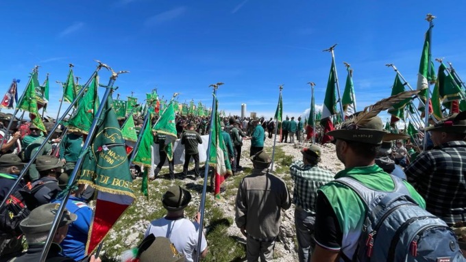 ANA Verona, l’abbraccio dei veneti al pellegrinaggio sull’Ortigara e raduno del 3° raggruppamento