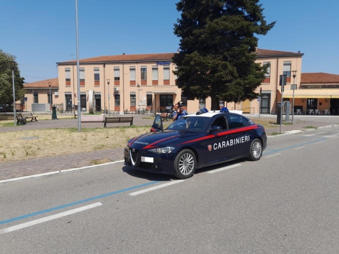 Violenta lite tra extracomunitari in stazione a San Bonifacio: due arresti e una denuncia