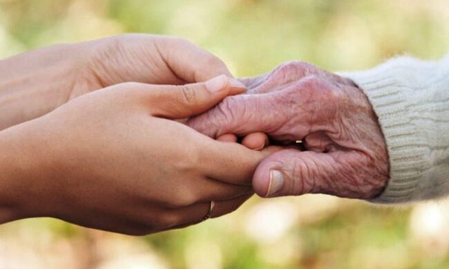 Bovolone, corso gratuito per diventare colf e badante: tutte le informazioni
