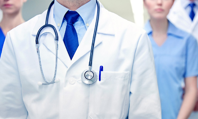 Ferragosto numeri utili: farmacie, guardia medica, punti tamponi e centri vaccinali