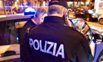 Controlli della Polizia a Veronetta: identificate 74 persone, fermati 21 veicoli