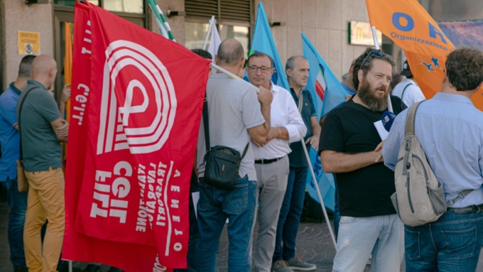 Sciopero ferrovieri contro le aggressioni, Cgil: “Altissima adesione, problema riguarda tutti”
