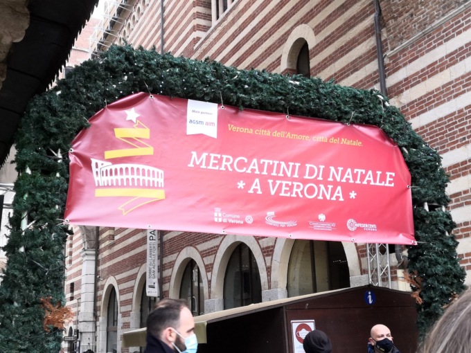 A Verona è tempo di mercatini di Natale: dove trovarli e come arrivarci 