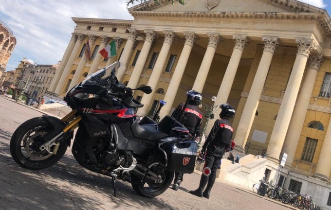 Tentato omicidio nel parcheggio del Piper, arrestato l’aggressore: è un 21enne rodigino