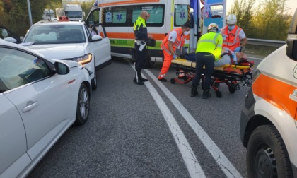 Automobilista imbocca contromano la tangenziale: due feriti e strada chiusa