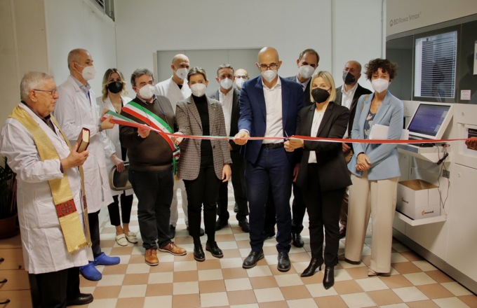Ospedale Fracastoro San Bonifacio, arriva “l’armadio-robot” del farmaco: il primo in Veneto