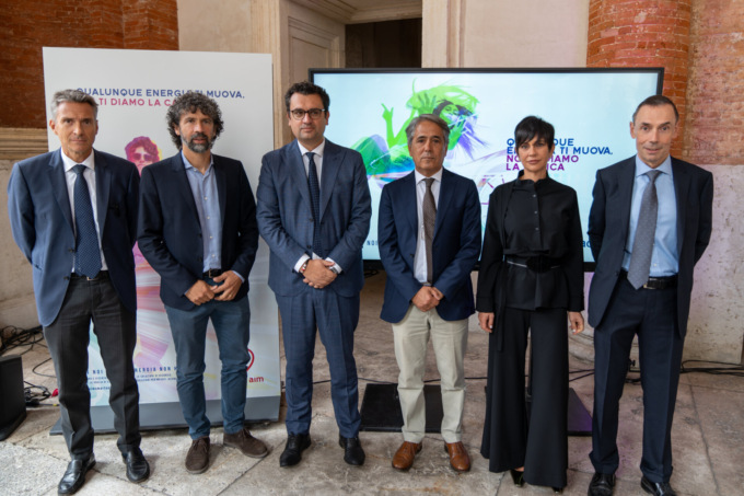 Mobilità elettrica ed elettrificazione del territorio: il nuovo piano di Agsm Aim