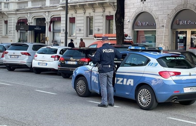 E’ condannato a 11 anni di prigione ma se la spassa in un albergo nel centro di Verona