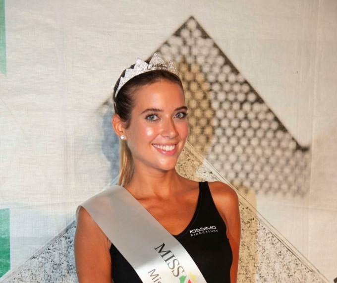 Miss Italia 2022, la veronese Anna Tosoni “portabandiera” del Veneto nella finalissima di domani
