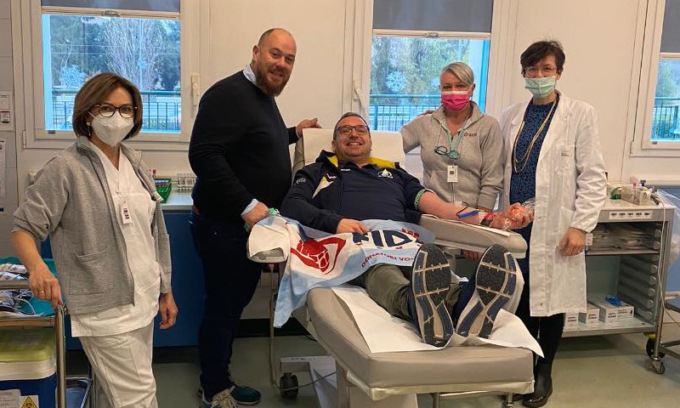 Nicola compie 40 anni e per festeggiare va a donare il sangue (per la 100esima volta)