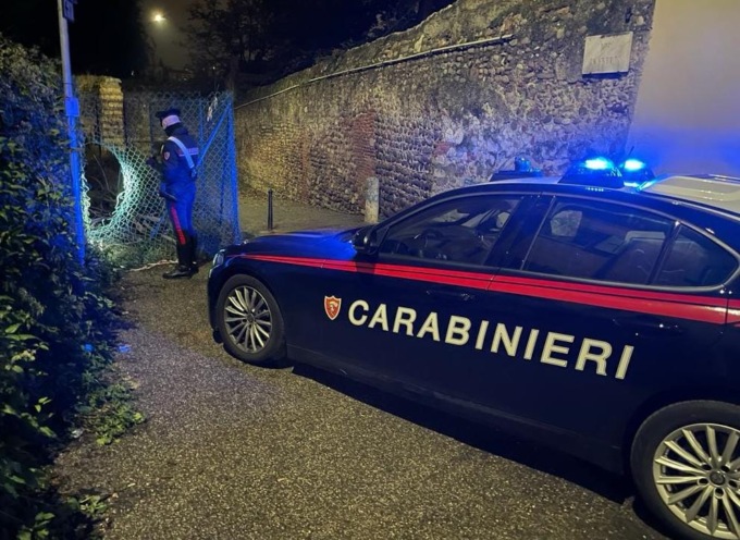 Ex piscine comunali: ricovero per senza fissa dimora e pusher armati di spray urticante