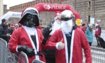 In Piazza Bra 4mila Babbi Natale per la corsa più "dolce" dell'anno