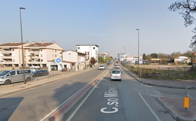 Drammatico incidente a Verona in Corso Milano: pedone investito da un motociclo