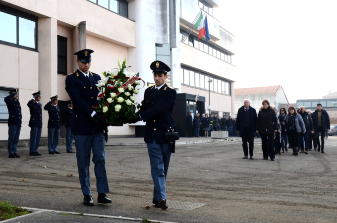 La Polizia ricorda i suoi “angeli in divisa”, gli assistenti Davide Turazza e Giuseppe Cimarrusti