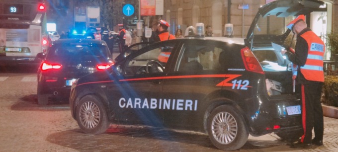 Kosovaro con sei grammi di cocaina nascosti in gola aggredisce i Carabinieri