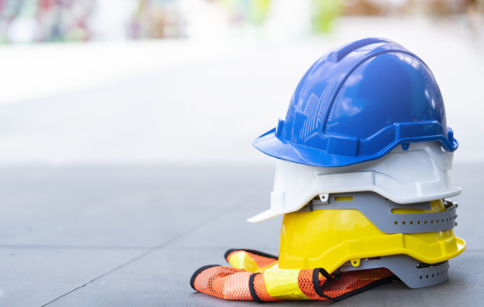 Drammatico incidente sul lavoro: un 63enne è gravissimo