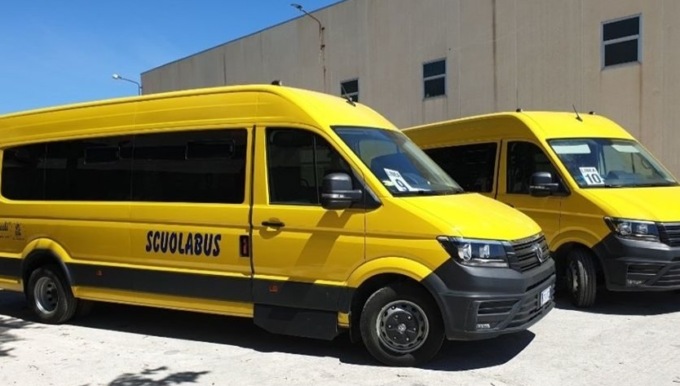 Violenza su una bimba di due anni: condannato l’assistente del minibus