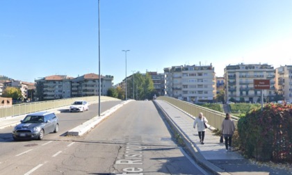 Pedone investito in zona Ponte Risorgimento: è gravissimo