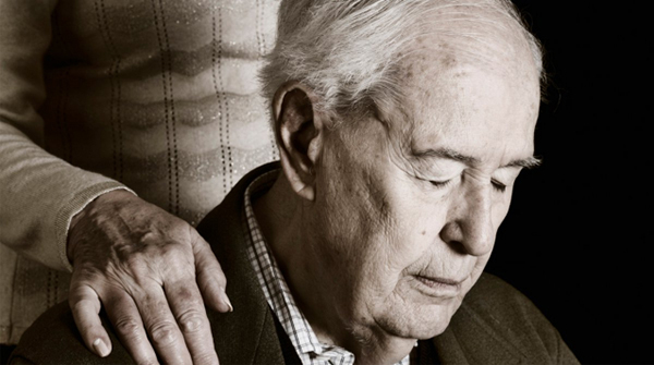 “Oltre la sofferenza”: dare una mano all’associazione Alzheimer Verona non costa nulla