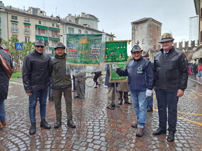 Le foto degli alpini veronesi a Udine