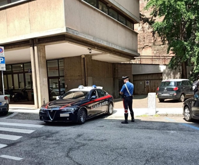 Verona, rapina al turista lungo via Adigetto: arrestati due 20enni marocchini