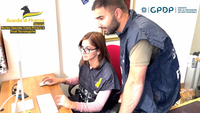 Telemarketing selvaggio a Verona: nel “cuore” della compravendita illegale di contatti telefonici