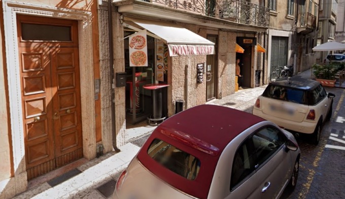 Kebab degli orrori in pieno centro a Verona