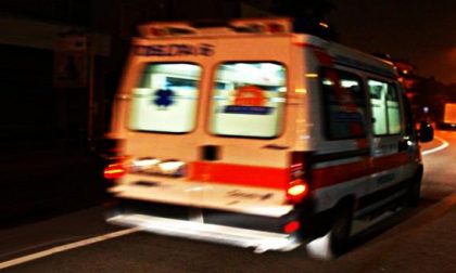 Scontro frontale tra due auto a Sommacampagna: due feriti