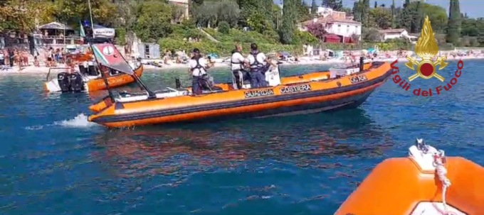 Ragazza di 20 anni muore annegata sul Garda per salvare il fratello