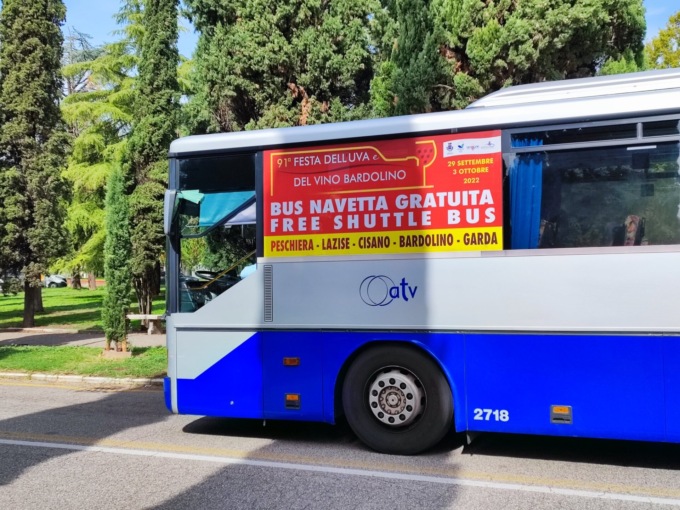 Festa dell’uva 2023 a Bardolino, bus navetta gratis fino al 2 ottobre