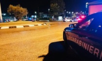 Con la droga sotto al sedile, cerca di ingannare i Carabinieri: spacciatore 43enne fermato a Roveredo di Guà
